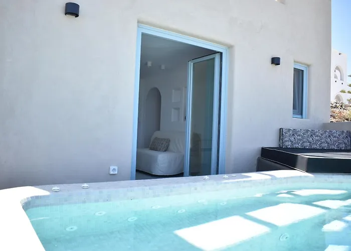 Panthea Santorini - Private Pool